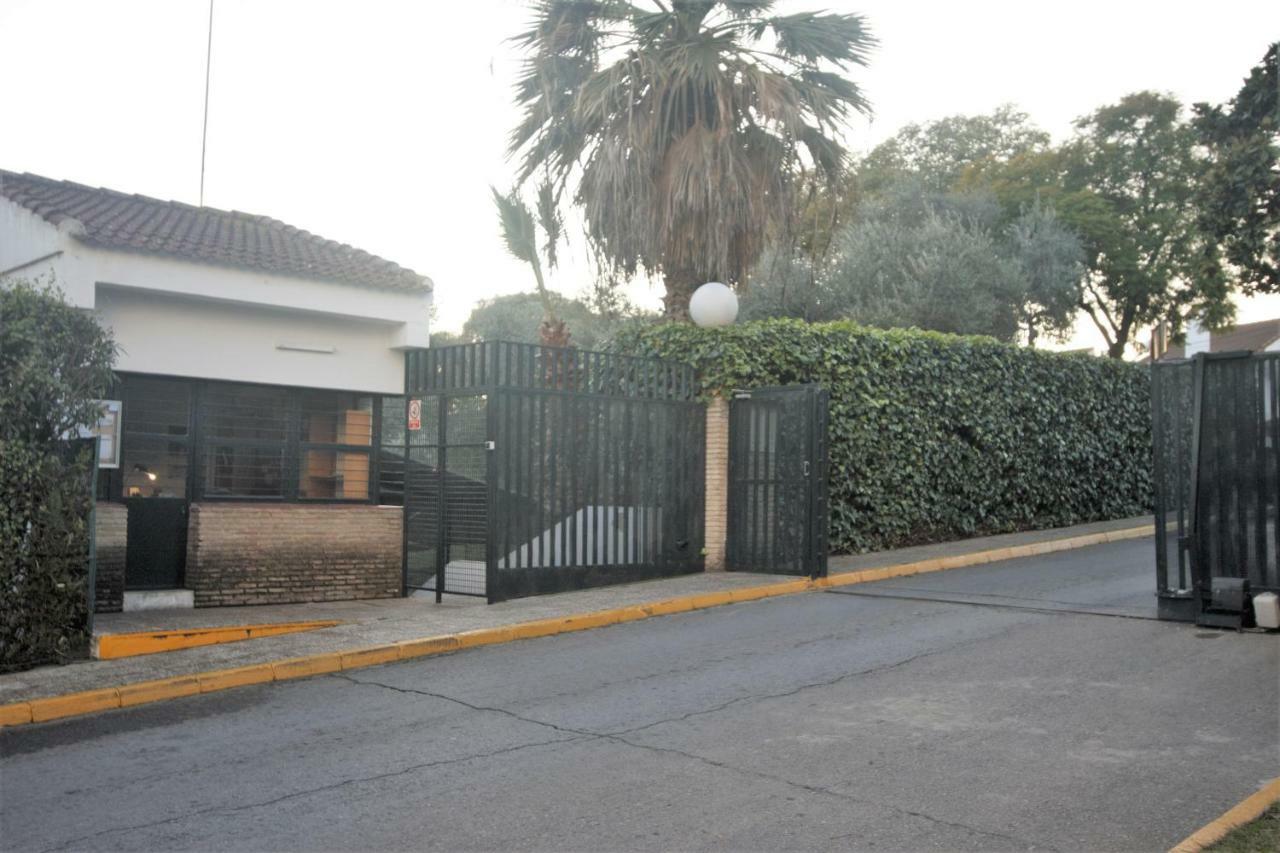 Bonito Apart. Con Parking Y Piscina 梅里那德奥拉菲 外观 照片